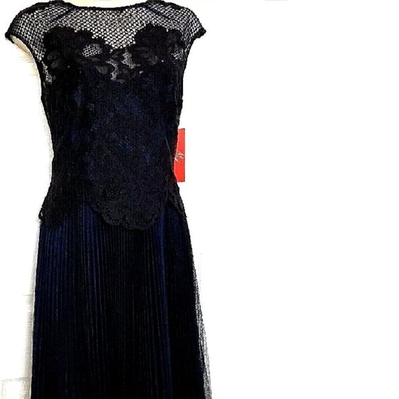 MONIQUE LHUILLIER BLACK BLUE FORMAL LACE DRESS PLEATED SKIRT SZ 10 NWT!